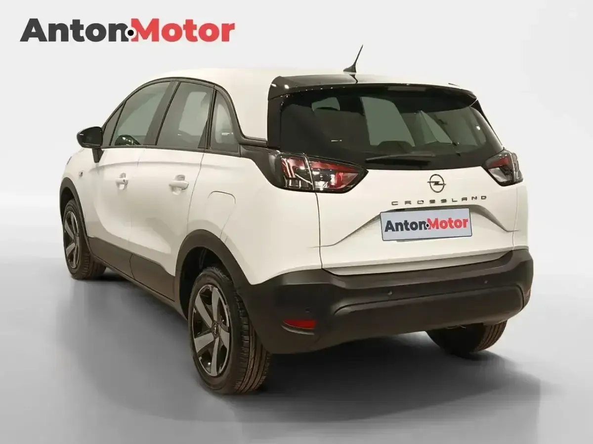 Usado Opel Crossland Edition 110 CV (80 kW) 2023 Blanco SUV