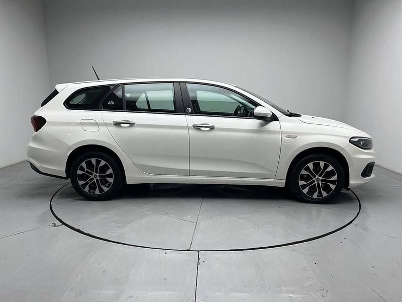Usado Fiat Tipo Mirror 95 CV (69 kW) 2020 Blanco Familiar
