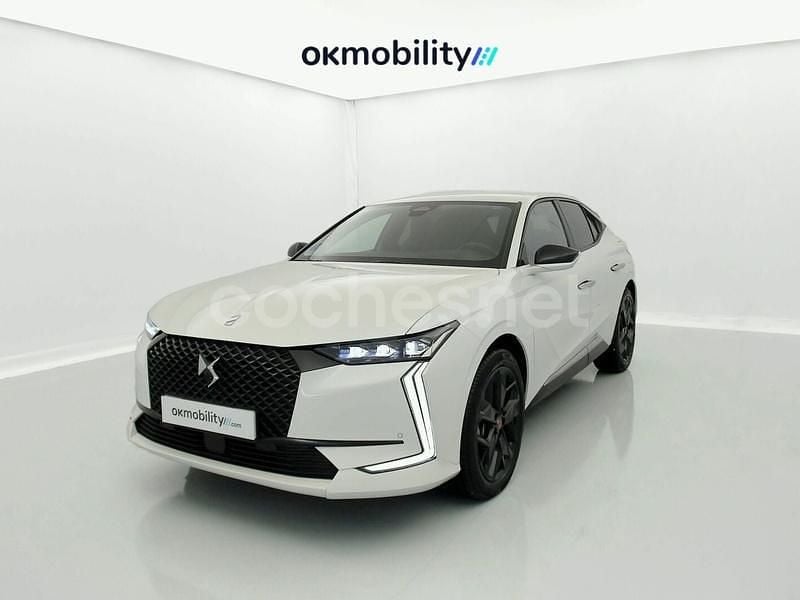 Blanco Usado 2022 DS Automobiles DS4 Performance Berlina | 25.490 € (Buen precio) - Imagen 1/4