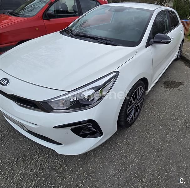 Usado Kia Rio GT-Line 120 CV (88 kW) 2021 Blanco Berlina