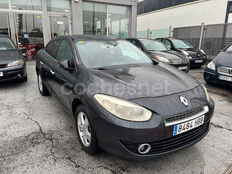 Negro Usado 2011 Renault Fluence Dynamique Berlina | 4990 € (Buen precio) - Imagen 1/4