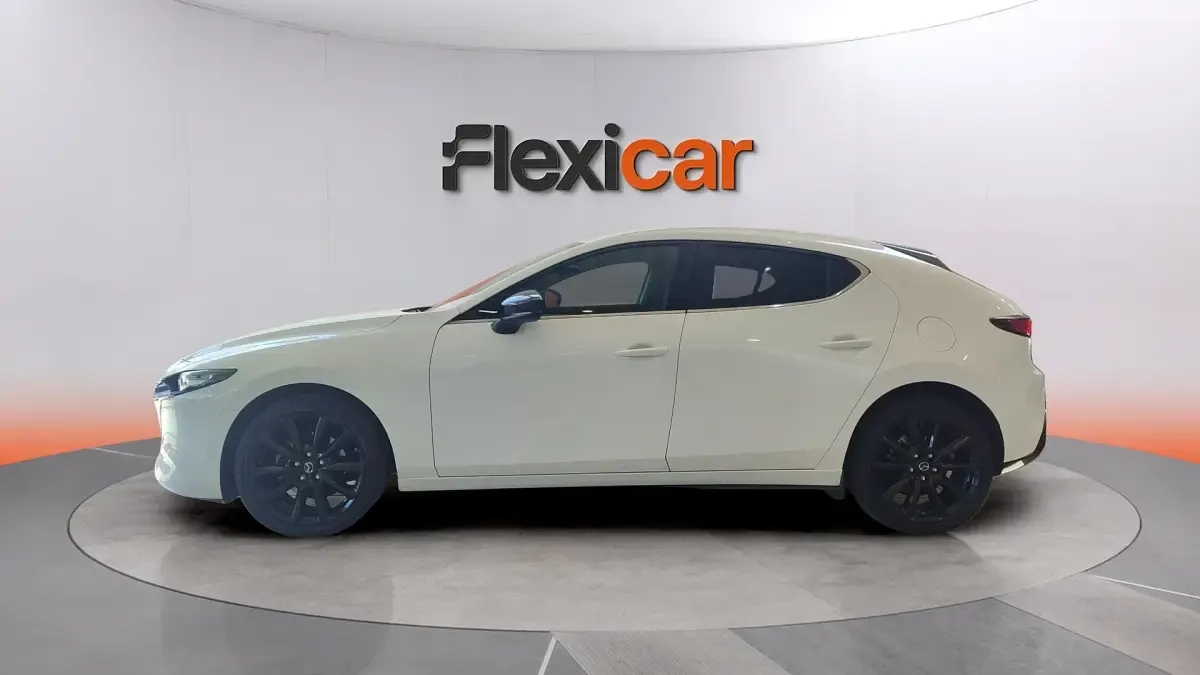 Usado Mazda 3 Homura-Line 186 CV (136 kW) 2023 Blanco Berlina