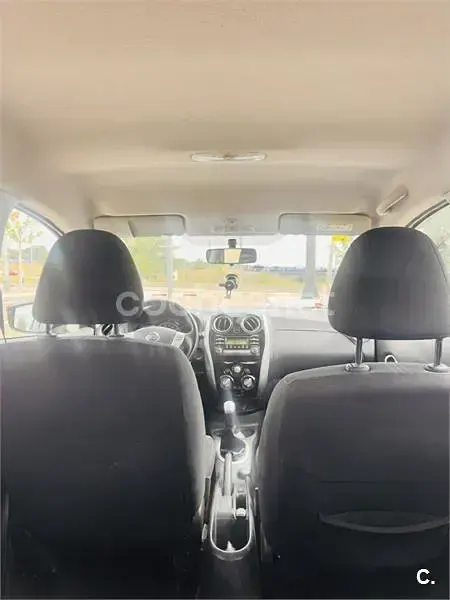 Usado Nissan Note Acenta 80 CV (58 kW) 2015 Rojo Utilitario
