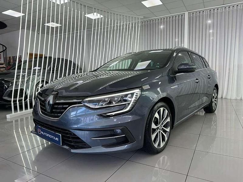 Usado Renault Mégane GrandTour Techno 116 CV (85 kW) 2023 Negro Familiar