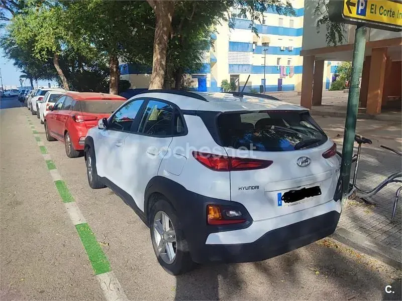 Usado Hyundai Kona 115 CV (84 kW) 2020 Blanco SUV