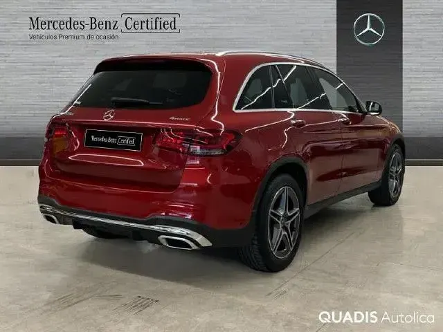 Usado Mercedes GLC220 194 CV (142 kW) 2022 Rojo jacinto SUV