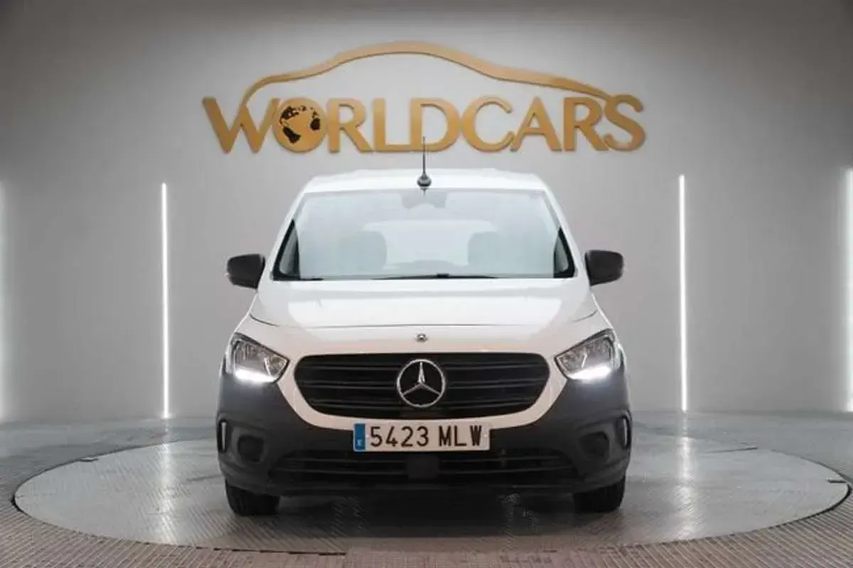 Usado Mercedes Citan 110 95 CV (69 kW) 2023 Blanco Monovolumen