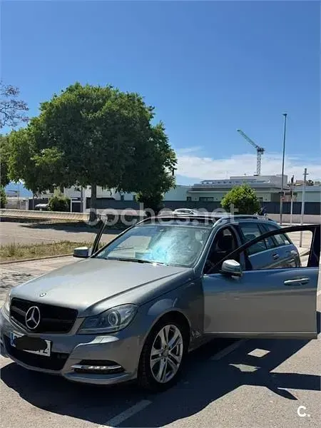 Usado Mercedes C220 170 CV (125 kW) 2014 Beige Familiar