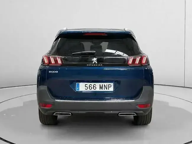 Usado Peugeot 5008 Allure 136 CV (100 kW) 2024 Azul SUV