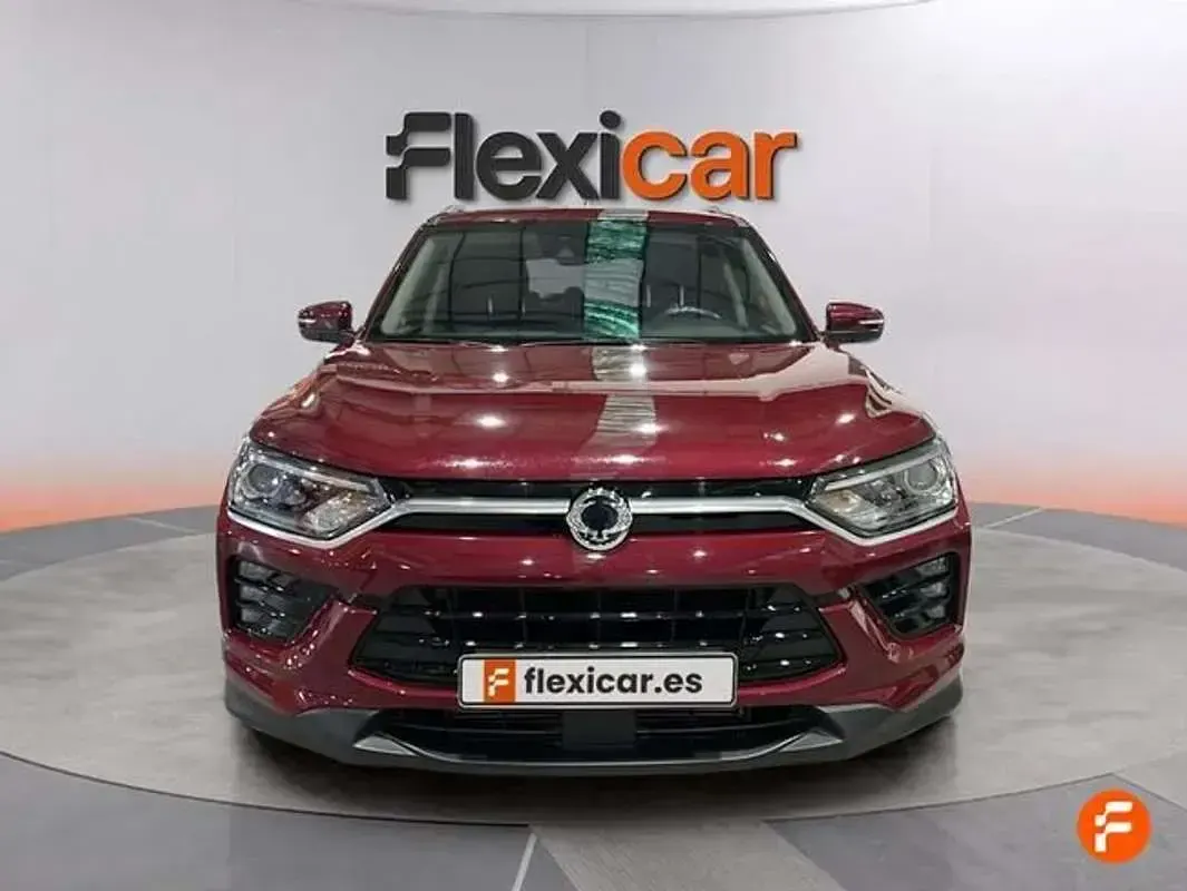 Usado SsangYong Korando 150 CV (110 kW) 2022 Burdeos SUV
