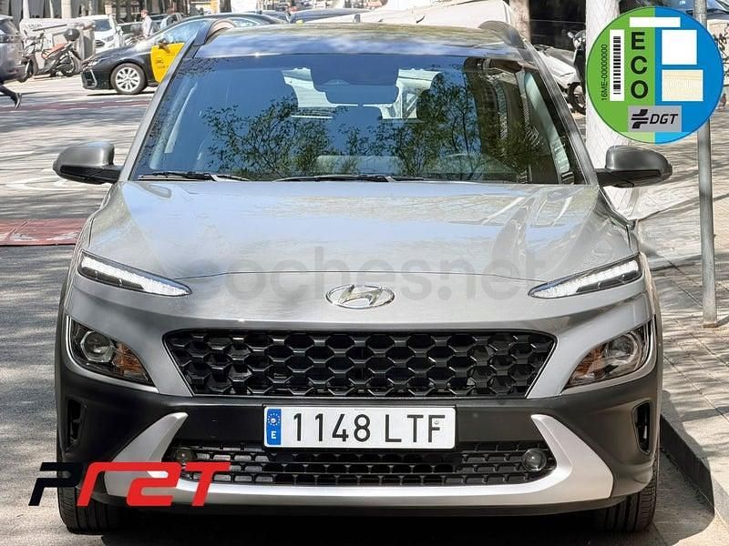 Usado Hyundai Kona 141 CV (103 kW) 2021 Gris / plata SUV