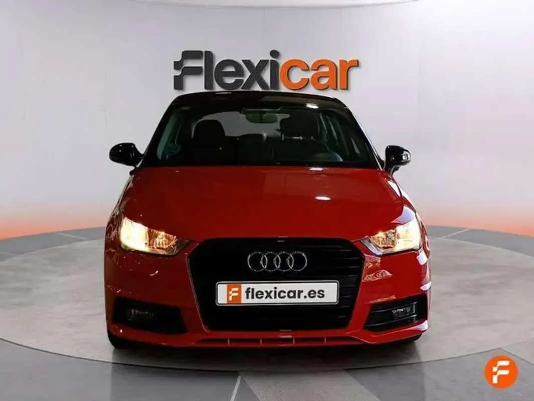 Usado Audi A1 Sportback 95 CV (69 kW) 2018 Burdeos Utilitario