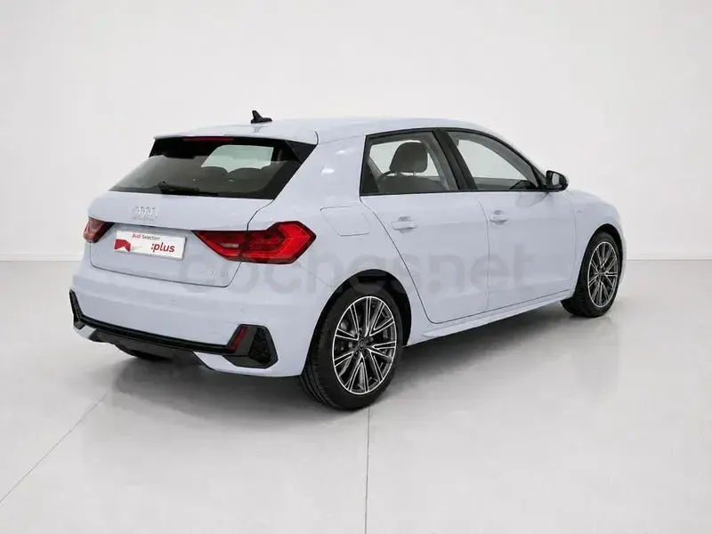 Nuevo Audi A1 Sportback 116 CV (85 kW) 2026 Gris / plata Utilitario