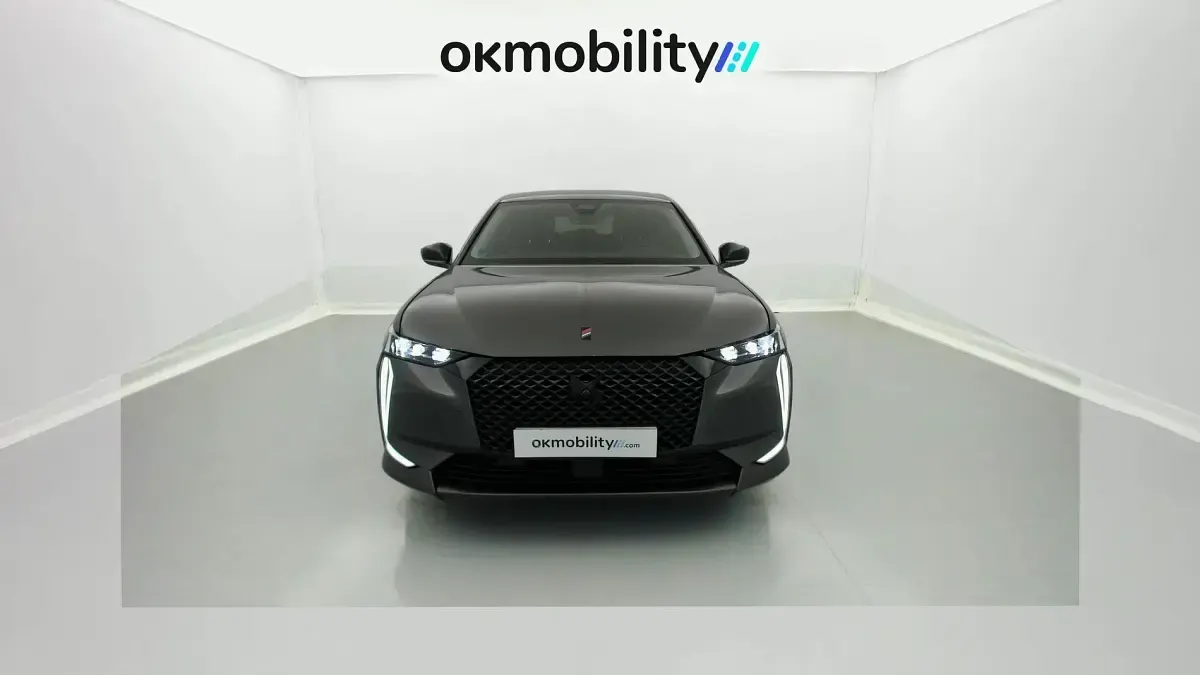 Usado DS Automobiles DS4 Performance Line Plus 225 CV (165 kW) 2023 Gris platino SUV