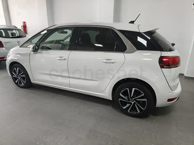 Usado Citroën C4 SpaceTourer Feel 130 CV (95 kW) 2019 Blanco Monovolumen