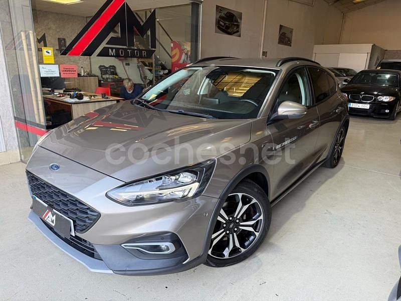 Beige Usado 2019 Ford Focus Active Berlina | 14.990 € (Un poco caro) - Imagen 1/4