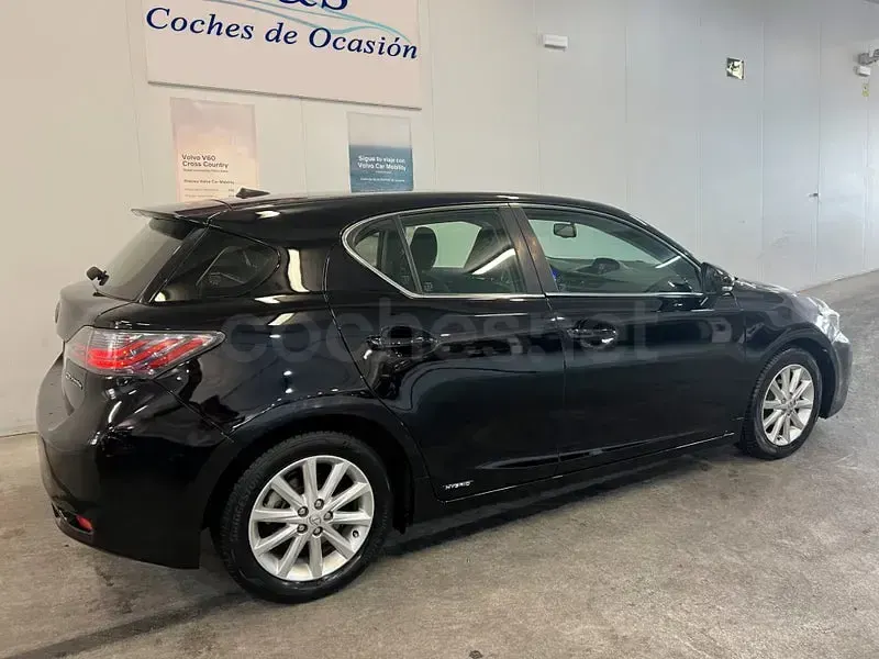 Usado Lexus CT200h 136 CV (100 kW) 2013 Negro Berlina