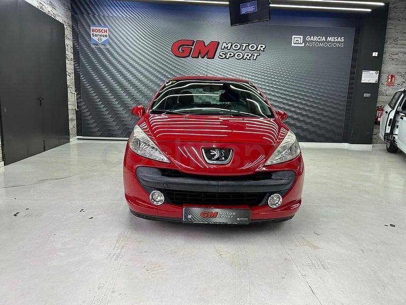 Usado Peugeot 207 95 CV (69 kW) 2008 Rojo Berlina