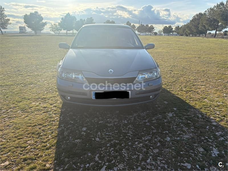 Azul Usado 2003 Renault Laguna GrandTour Expression Familiar | 2300 € (Precio justo) - Imagen 1/2