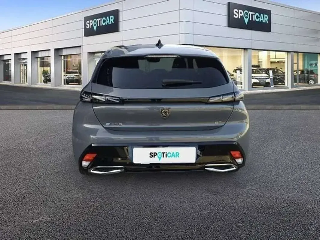 Usado Peugeot e-308 GT 114 kW (156 CV) 2024 Gris Utilitario