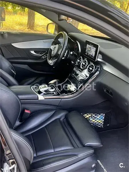 Usado Mercedes C220 AMG 170 CV (125 kW) 2016 Negro Familiar