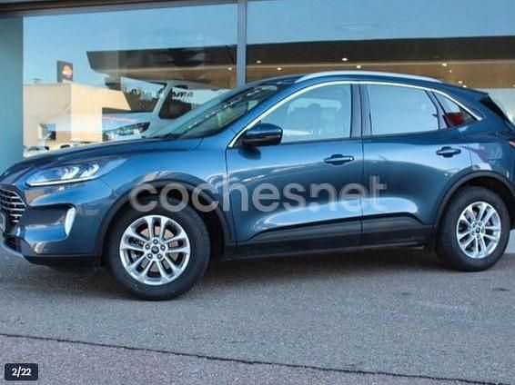Usado Ford Kuga Titanium 150 CV (110 kW) 2022 Azul SUV