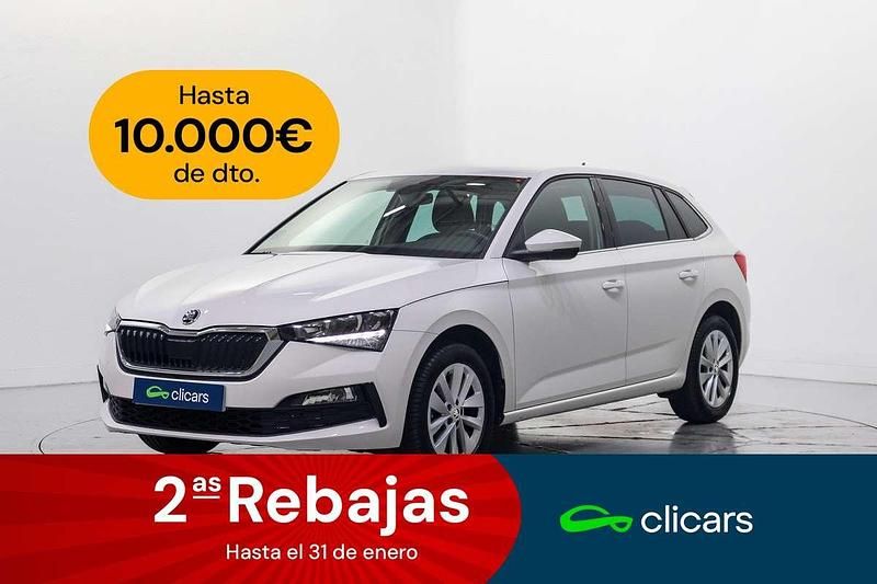 Blanco Usado 2023 Skoda Scala Selection Utilitario | 15.490 € (Buen precio) - Imagen 1/4