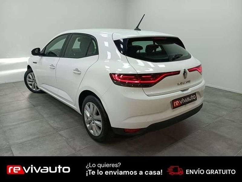 Usado Renault Mégane IV Intens 116 CV (85 kW) 2021 Blanco Berlina