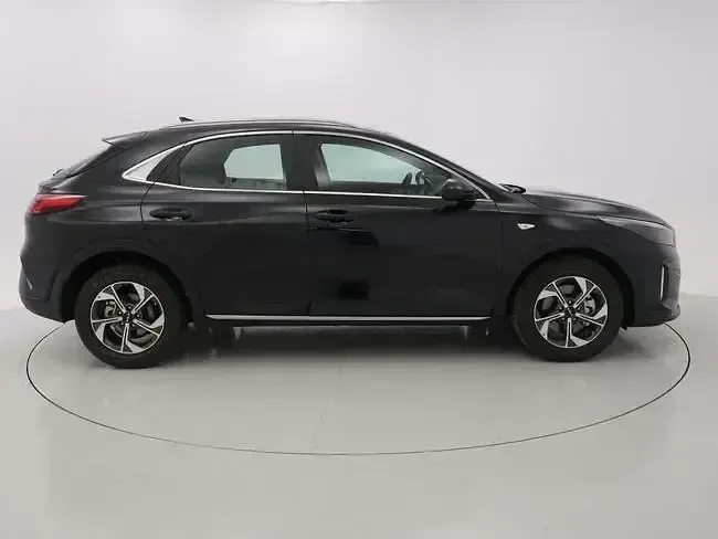 Nuevo Kia XCeed 116 CV (85 kW) 2026 Negro SUV
