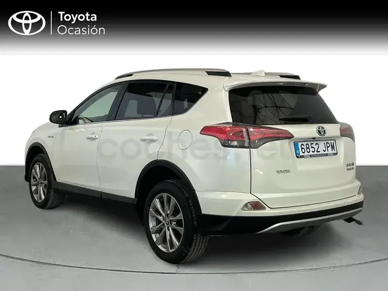 Usado Toyota RAV4 Hybrid Advance 197 CV (144 kW) 2016 Blanco SUV