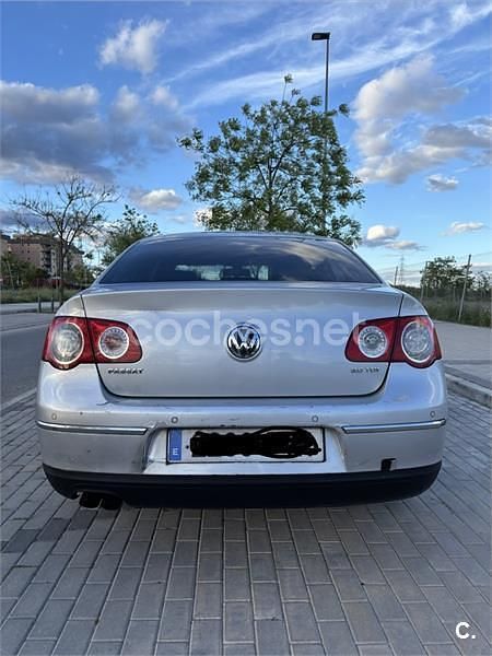 Brugt VW Passat Highline 140 HK (102 kW) 2007 Grå Sedan