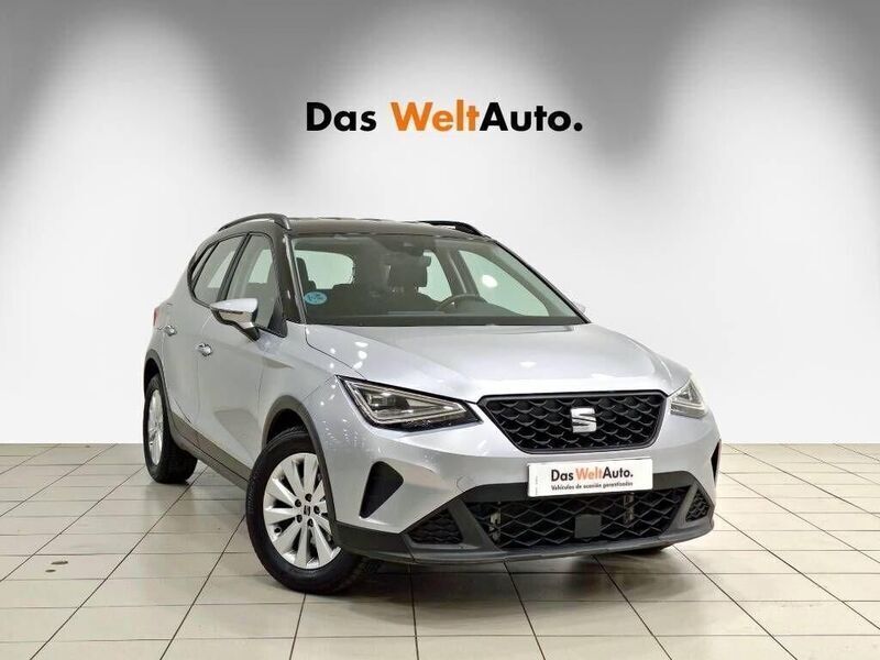 Gris Usado 2024 Seat Arona Style SUV | 18.900 € (Precio justo) - Imagen 1/4