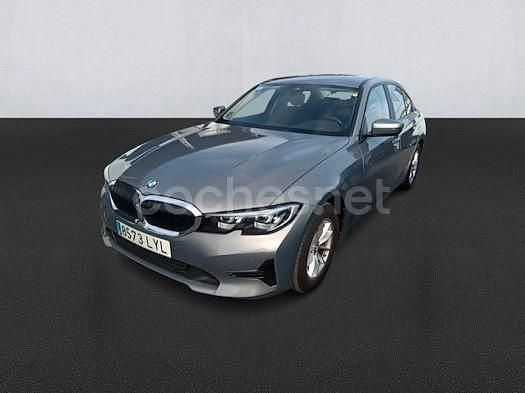 Gris / plata Usado 2022 BMW 318 Berlina | 28.600 € (Precio justo) - Imagen 1/4