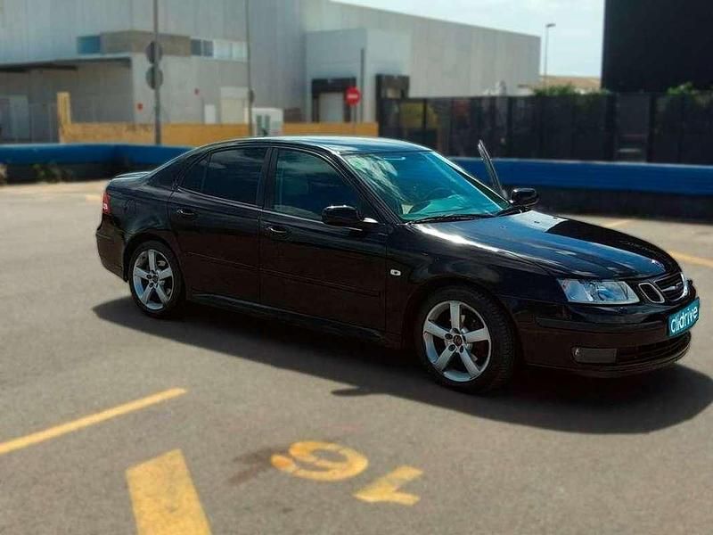 Usado Saab 9-3 Vector 150 CV (110 kW) 2005 Negro Berlina