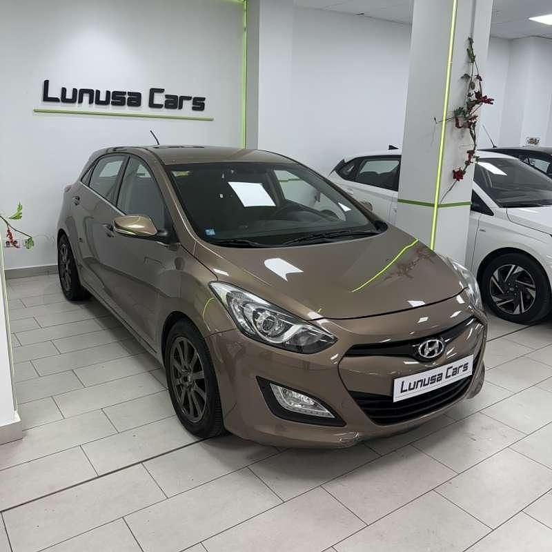 Usado Hyundai i30 GLS 128 CV (94 kW) 2013 Utilitario