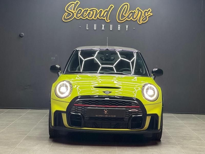Usado Mini John Cooper Works 231 CV (169 kW) 2022 Amarillo Utilitario