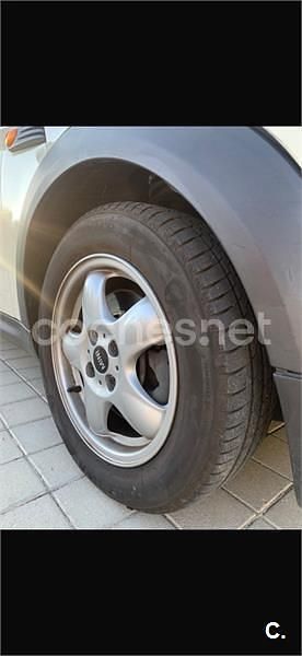 Usado Mini ONE 90 CV (66 kW) 2008 Beige Utilitario