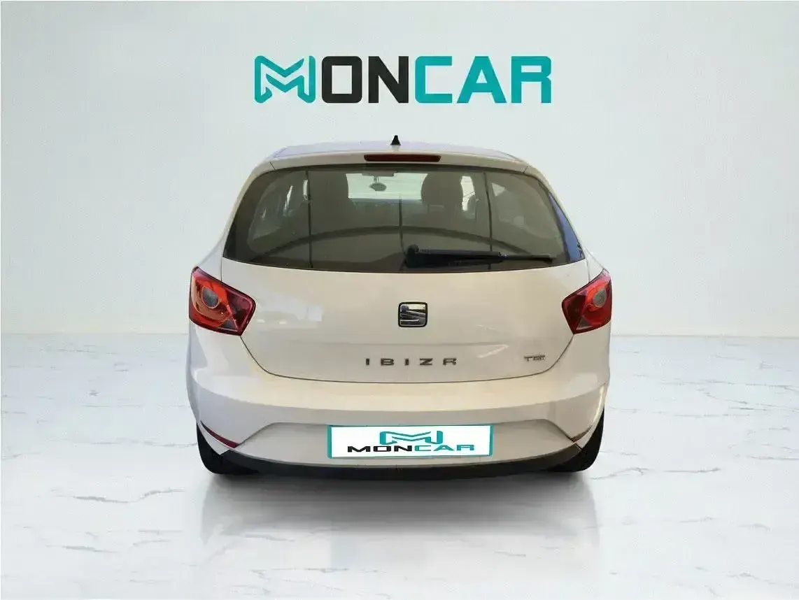 Usado Seat Ibiza Reference 90 CV (66 kW) 2017 Blanco
