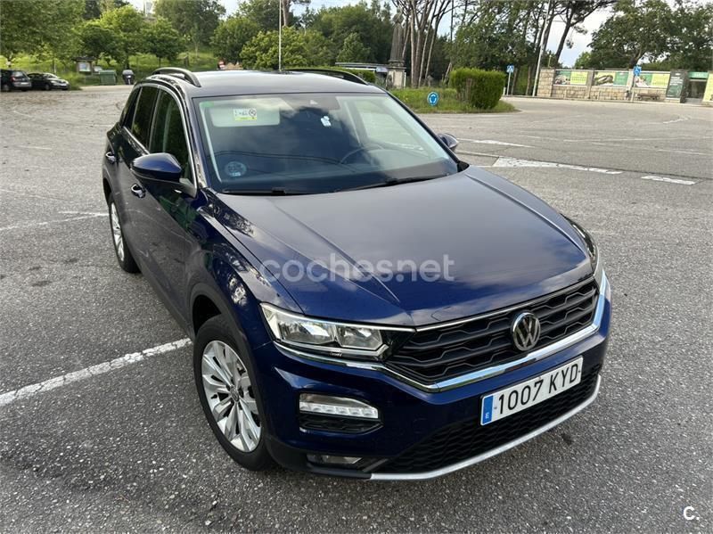 Azul Usado 2019 VW T-Roc Advance SUV | 23.000 € (Caro) - Imagen 1/4
