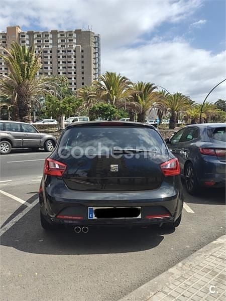 Usado Seat Ibiza Crono 90 CV (66 kW) 2016 Negro Berlina