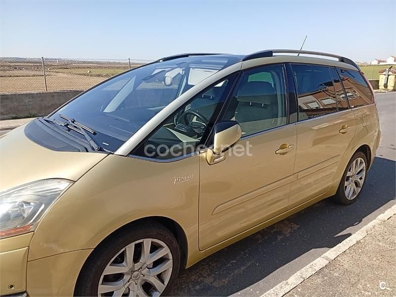 Usado Citroën Grand C4 Picasso Exclusive 138 CV (101 kW) 2008 Amarillo Monovolumen