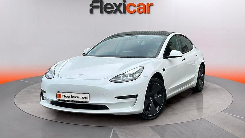 Usado Tesla Model 3 RWD 211 kW (287 CV) 2023 Blanco Berlina