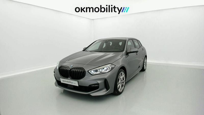 Usado BMW 118 M Sport 136 CV (100 kW) 2024 Skyscraper grau Utilitario