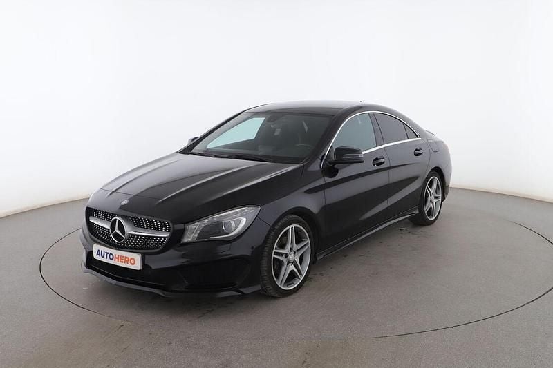 Negro Usado 2014 Mercedes CLA200 AMG line Berlina | 18.799 € (Precio justo) - Imagen 1/3