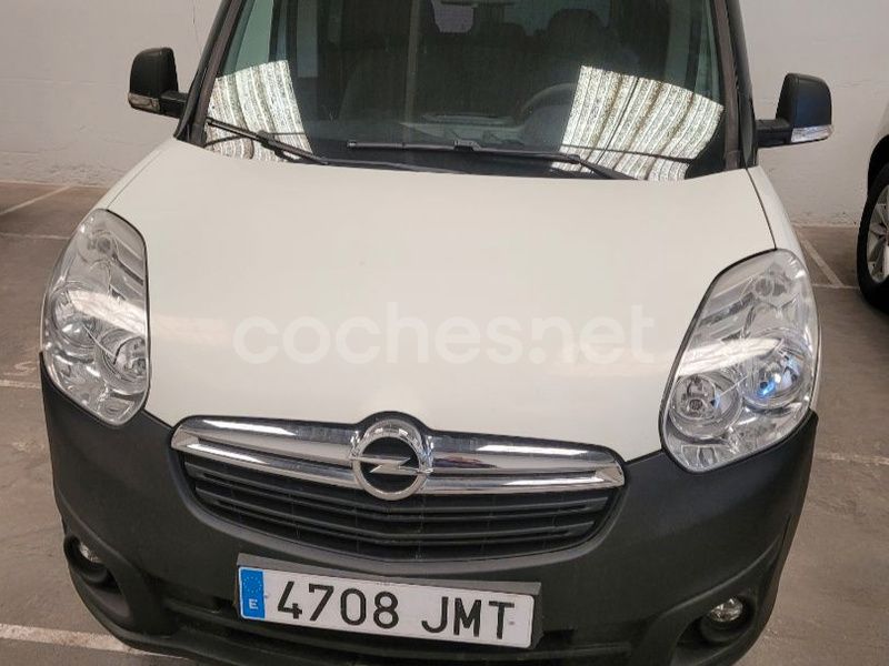 Blanco Usado 2016 Opel Combo Expression Monovolumen | 7000 € (Precio justo) - Imagen 1/4