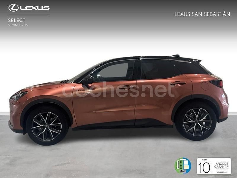 Usado Lexus LBX 136 CV (100 kW) 2025 Rosa SUV