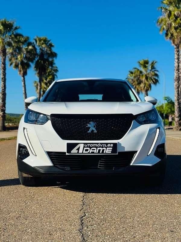 Usado Peugeot 2008 Active 110 CV (80 kW) 2021 Blanco SUV