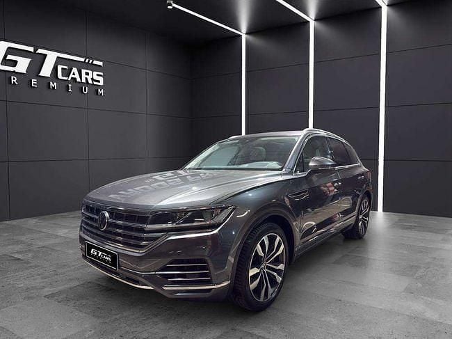 Usado VW Touareg 381 CV (280 kW) 2023 Gris SUV
