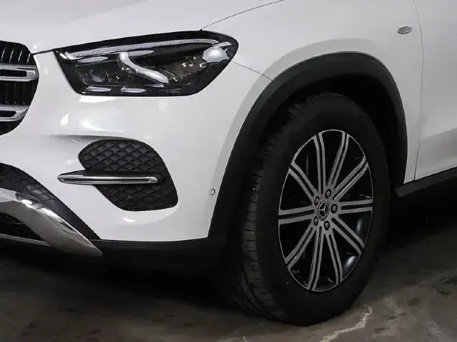 Usado Mercedes GLE350 333 CV (244 kW) 2025 Blanco polar SUV