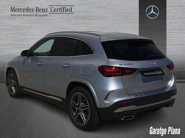 Usado Mercedes GLA200 163 CV (119 kW) 2026 Plata hightech SUV